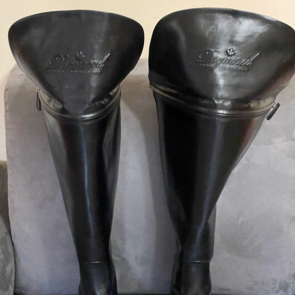 Dsquared2 riding boots size 40.